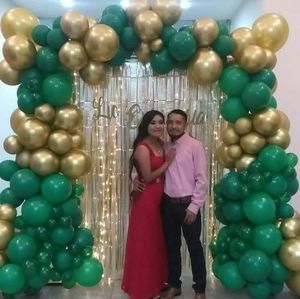 Meet your Posher, Aron